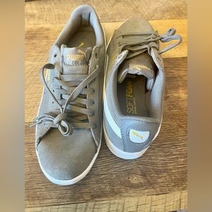 Puma Sneakers - Gray - Size 9